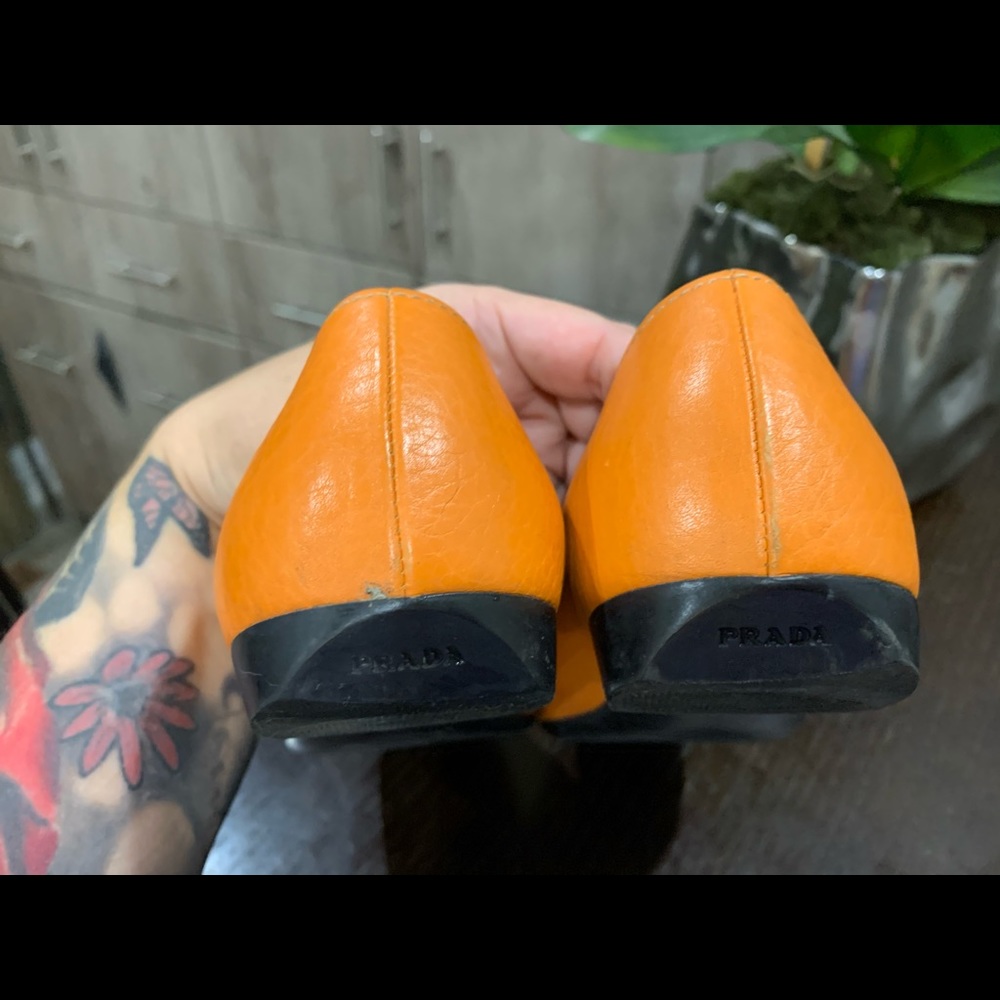 Prada shoes - Picture 3 of 3